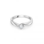 18ct White Gold Centre Stone with Shoulders Engagement Ring