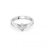Platinum Solitaire Engagement Ring