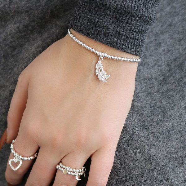 Cute Charm Feather Heart Bracelet (ESBCC596)