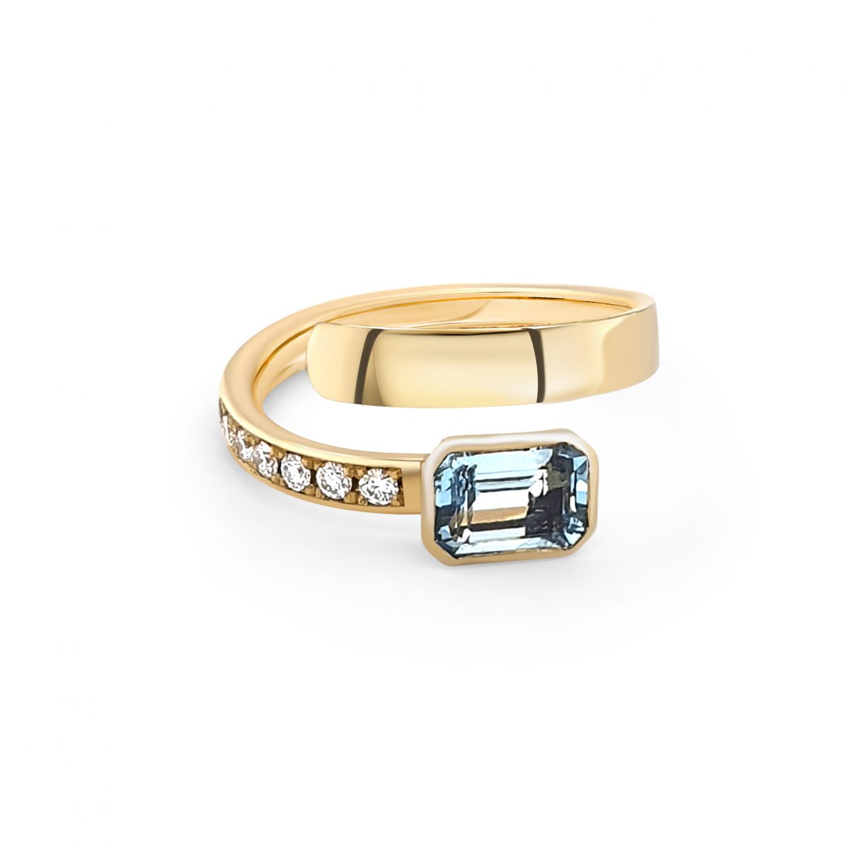 Cathal Barber Goldsmith Aquamarine and Diamond Ring