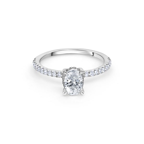 18ct White Gold Oval Engagement Ring