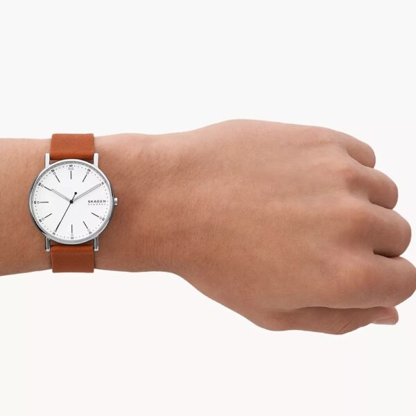 Skagen Signatur Three-Hand Luggage Leather Watch (SKW6903)